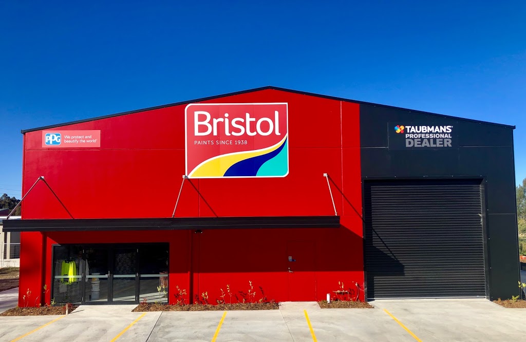 Bristol Paint Specialists, Thornton | home goods store | 4/8 Weakleys Dr, Thornton NSW 2322, Australia | 0249345780 OR +61 2 4934 5780