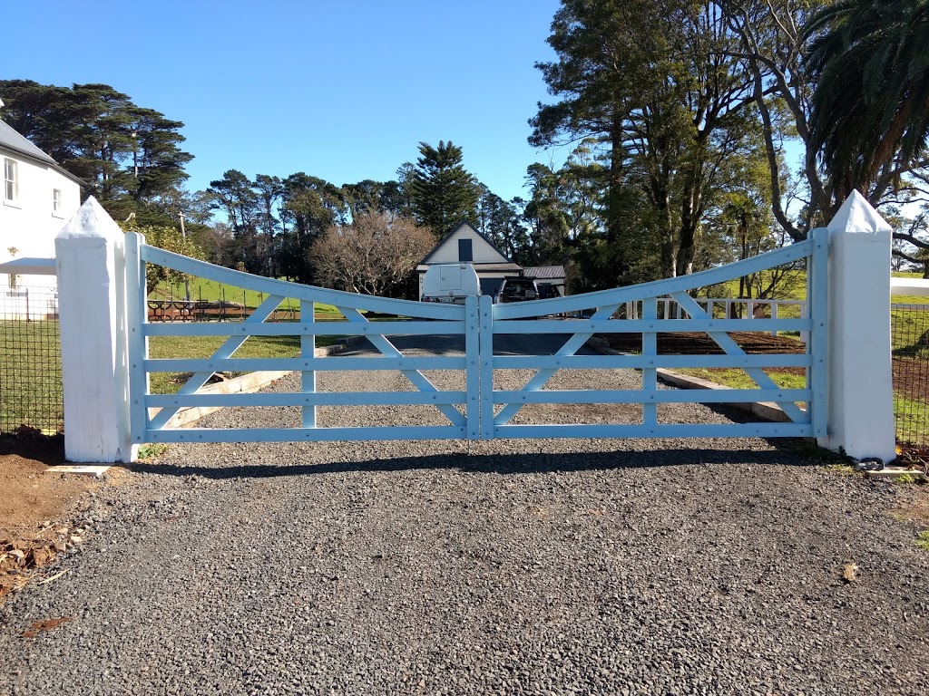 Custom Country Gates | 1269 Illaroo Rd, Nowra NSW 2541, Australia | Phone: 0412 729 711