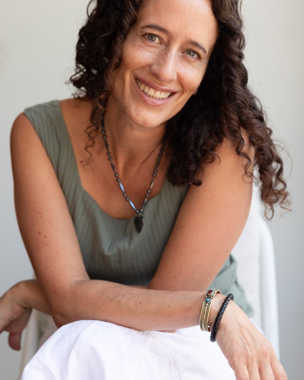 Michele Pocknee Remedial Massage Therapist Bioelectric | 88 Botticelli St, Fig Tree Pocket QLD 4069, Australia | Phone: 0434 902 611