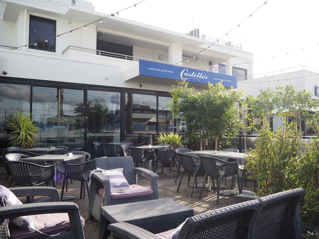 Castellos Longbeach Hotel | bar | 380 Nepean Hwy, Chelsea VIC 3196, Australia | 0397721633 OR +61 3 9772 1633