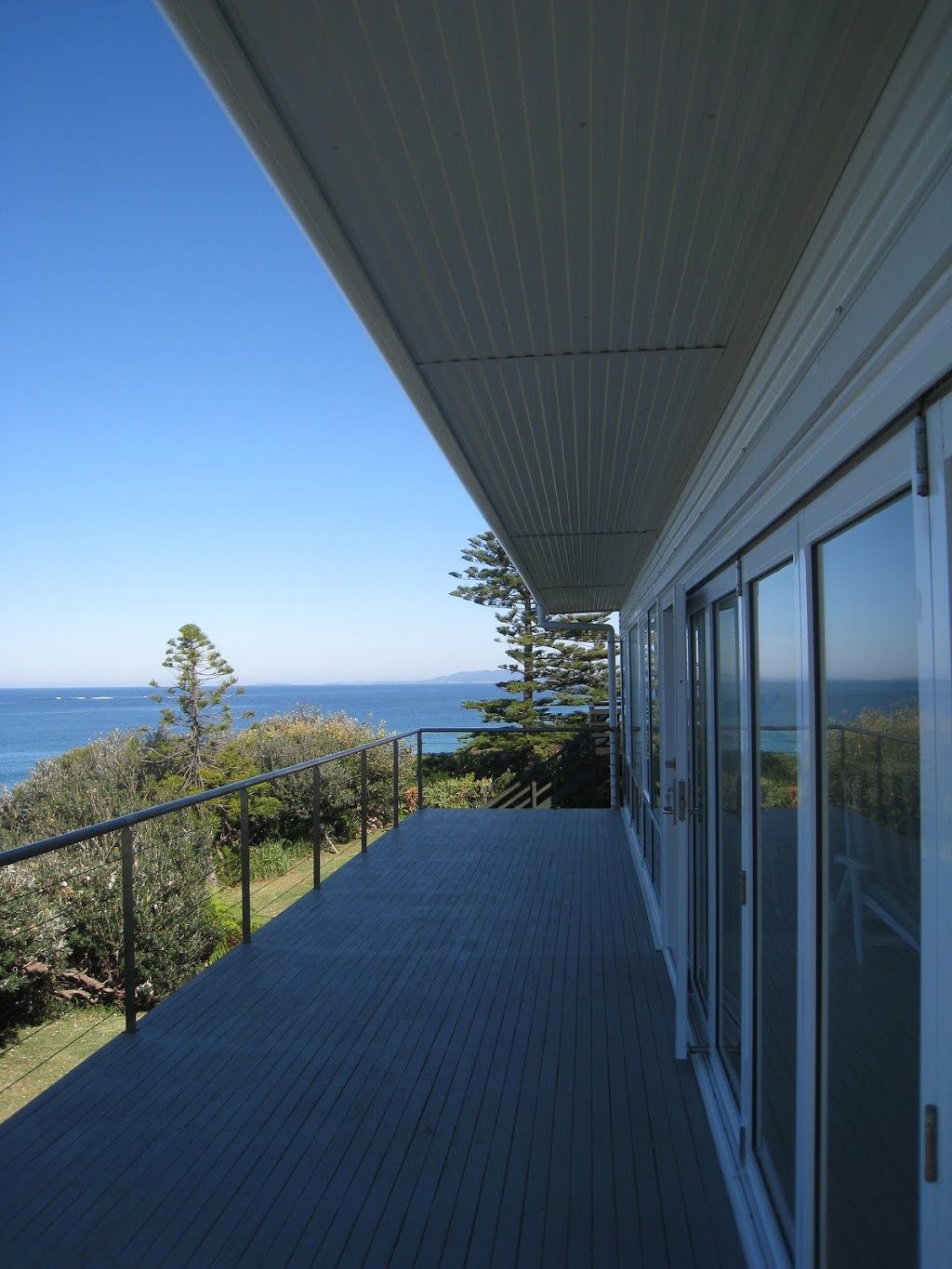 Coastal Architecture Ulladulla | 89 S Pacific Cres, Ulladulla NSW 2539, Australia | Phone: 0416 208 786