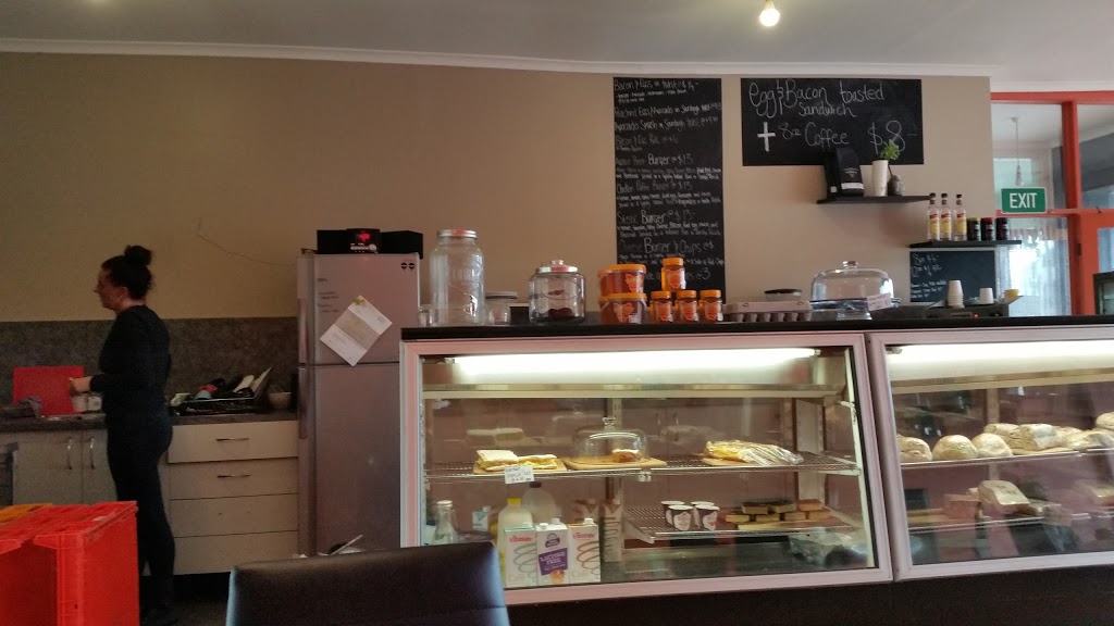 Limestone Cafe Bakery | cafe | 16 Foster St, Railton TAS 7305, Australia | 0459240855 OR +61 459 240 855