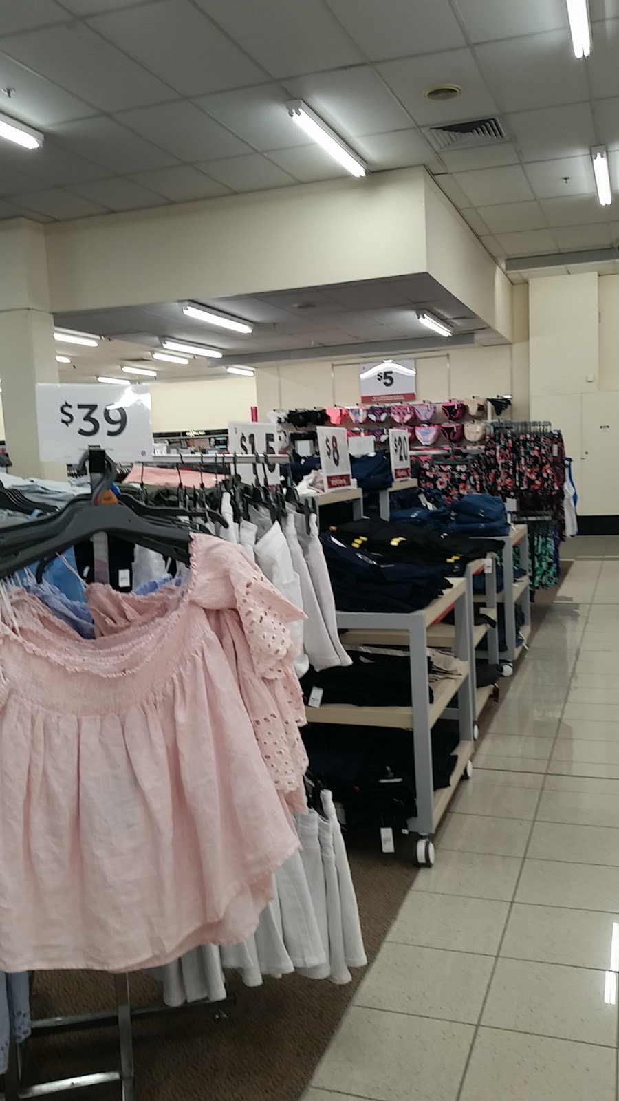 Target | department store | Ipswich Rd, Buranda QLD 4102, Australia | 0734353700 OR +61 7 3435 3700