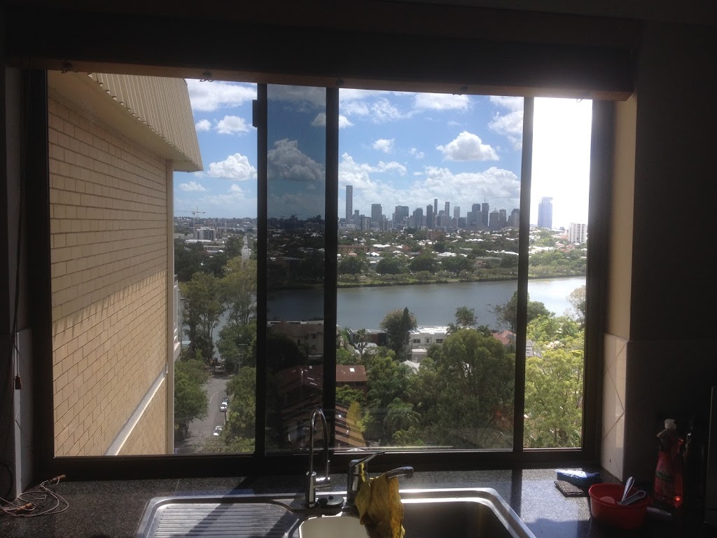 Bremer Tints for Windows | 61 Brisbane Rd, Newtown QLD 4305, Australia | Phone: (07) 3812 1788