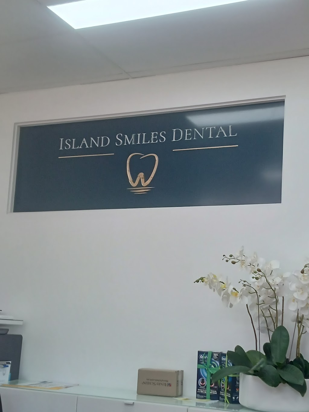 Island Smiles Dental | 3/41 Southsea Terrace, Macleay Island QLD 4184, Australia | Phone: (07) 3409 4454