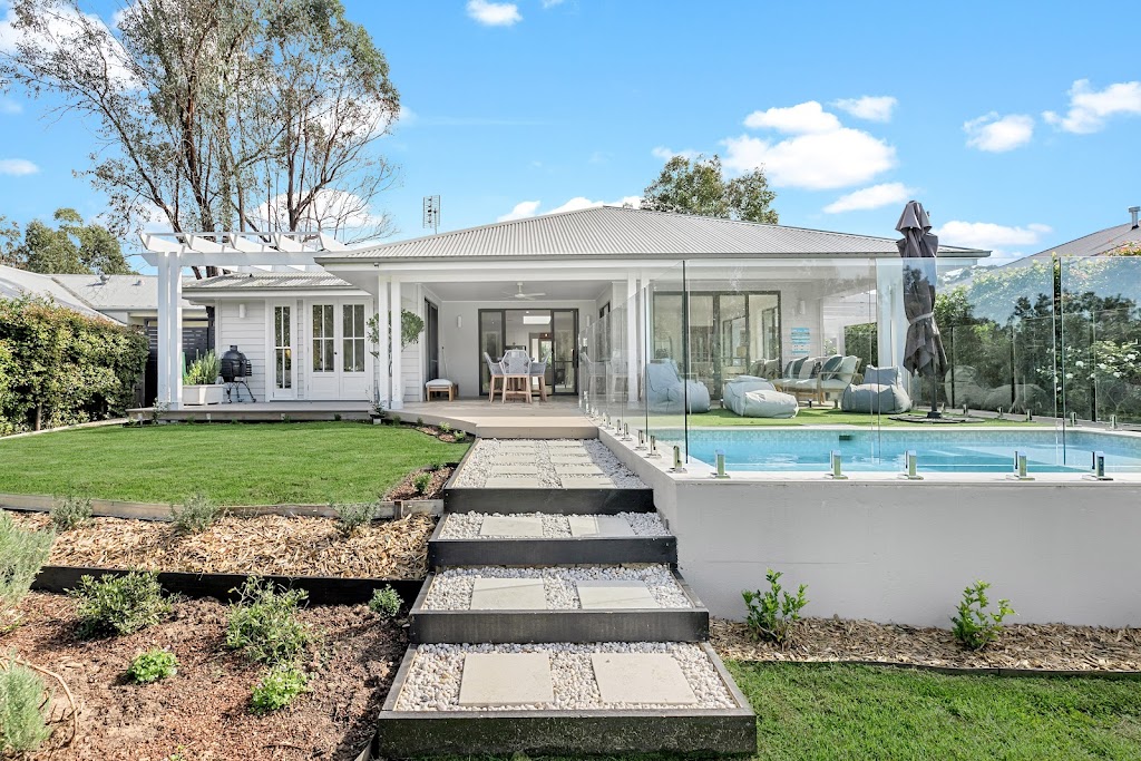 Whitepepper Cottage | 32 Peppertree Dr, Pokolbin NSW 2320, Australia | Phone: 0450 929 797