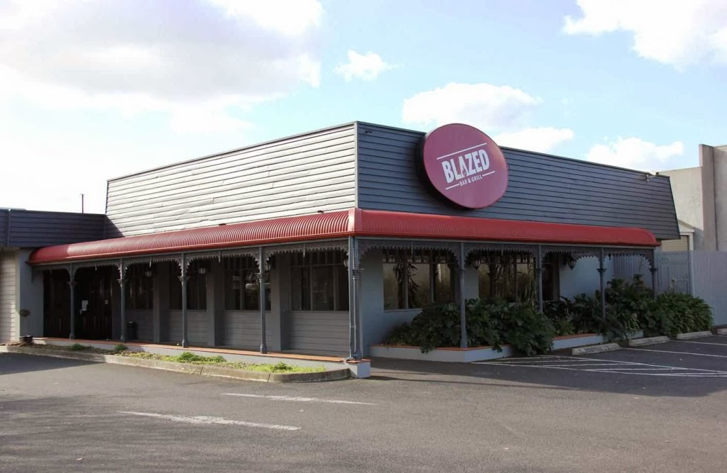 Blazed Bar & Grill | restaurant | 608 Ballarat Rd, Ardeer VIC 3022, Australia | 0393631717 OR +61 3 9363 1717