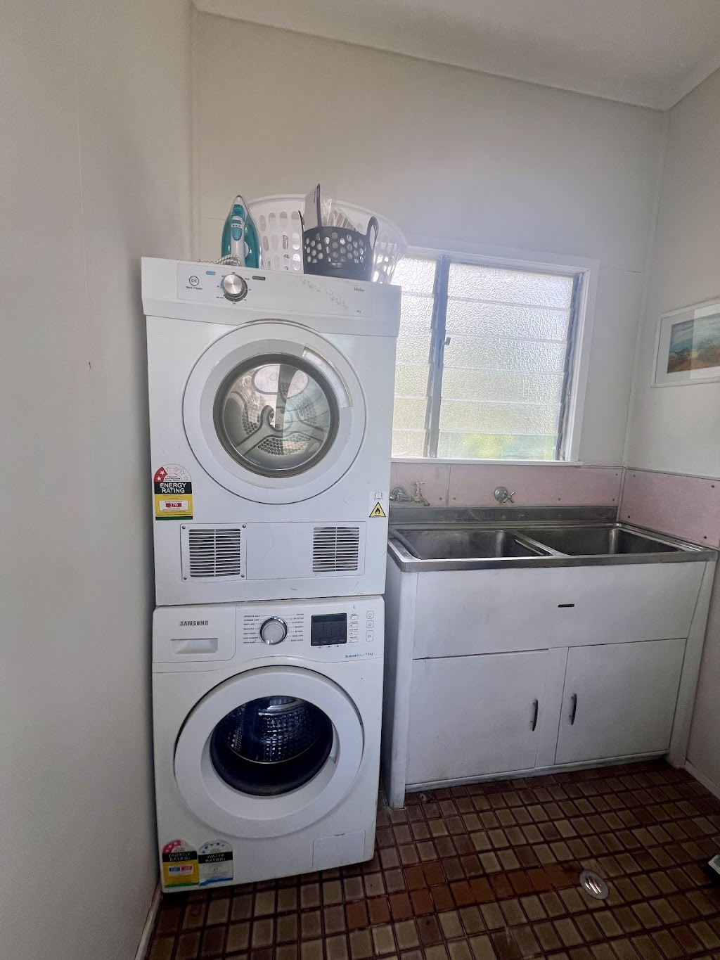 Bottle Tree Cottage | 33 Wicks St, Cunnamulla QLD 4490, Australia | Phone: 0414 760 941