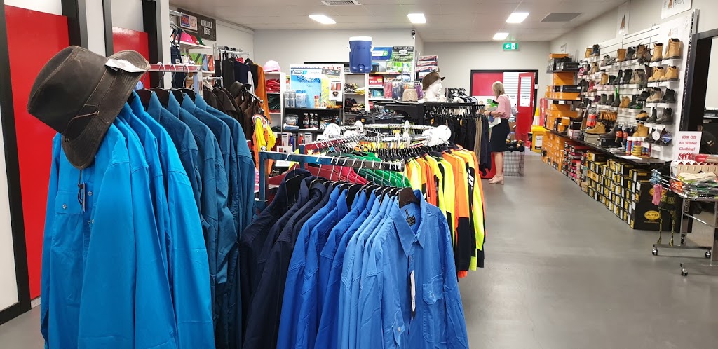 Hip Pocket Workwear & Safety North West (Inverell) | clothing store | 213-215 Byron St, Inverell NSW 2360, Australia | 0267210872 OR +61 2 6721 0872