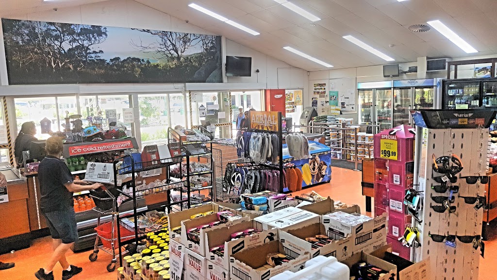 Bwgcolman Supermarket - Palm Island | supermarket | 67 Beach Rd, Palm Island QLD 4816, Australia | 0747701171 OR +61 7 4770 1171