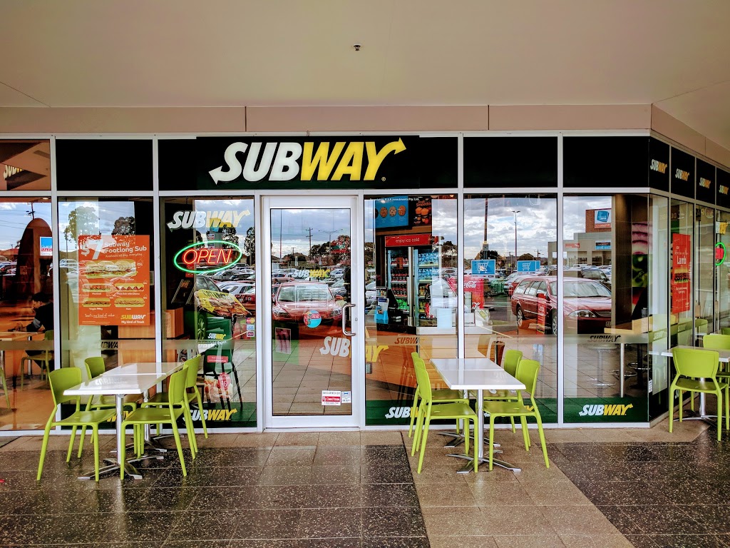 Subway | Shop G5, 172-210 Burwood Highway Burwood, One Shopping Centre, Burwood East VIC 3151, Australia | Phone: (03) 9886 5553