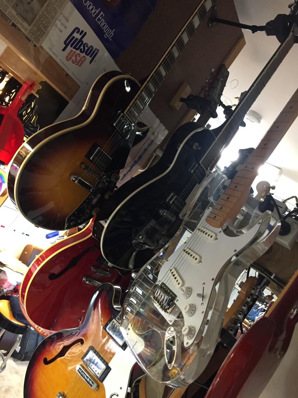 Pauls Guitar Setups and Repairs |  | Reflection Dr, Louth Park NSW 2320, Australia | 0413484999 OR +61 413 484 999