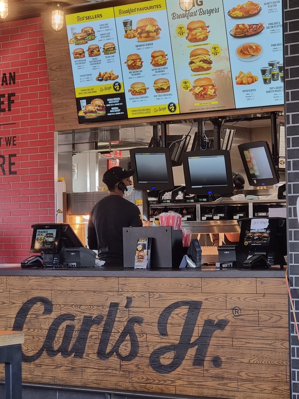 Carls Jr. Epping | restaurant | 145a Gateway Blvd, Epping VIC 3076, Australia | 0390876060 OR +61 3 9087 6060