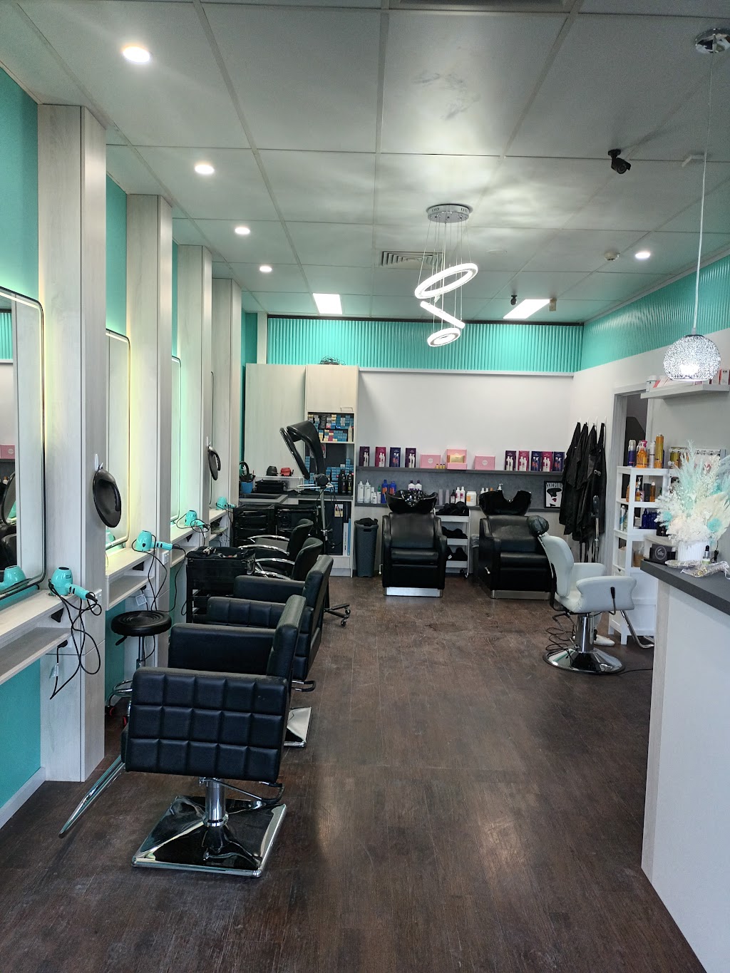 Anita & Co Hair & Beauty | hair care | Shop 11/1370 Thompsons Rd, Cranbourne VIC 3977, Australia | 0359914029 OR +61 3 5991 4029