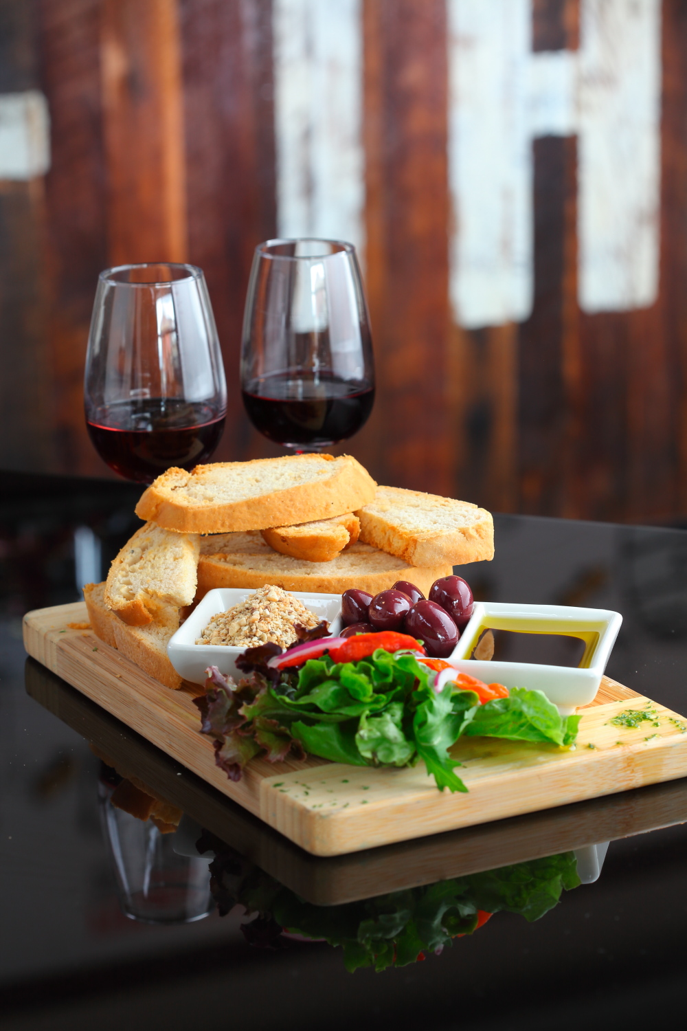 Tastes of the Region | 1 McLaren Parade, Apollo Bay VIC 3233, Australia | Phone: (03) 5237 6240