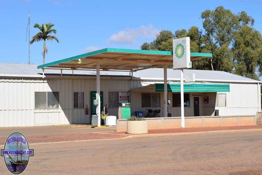 BP | gas station | 43-45 Shadbolt St, Mukinbudin WA 6479, Australia | 0890471031 OR +61 8 9047 1031