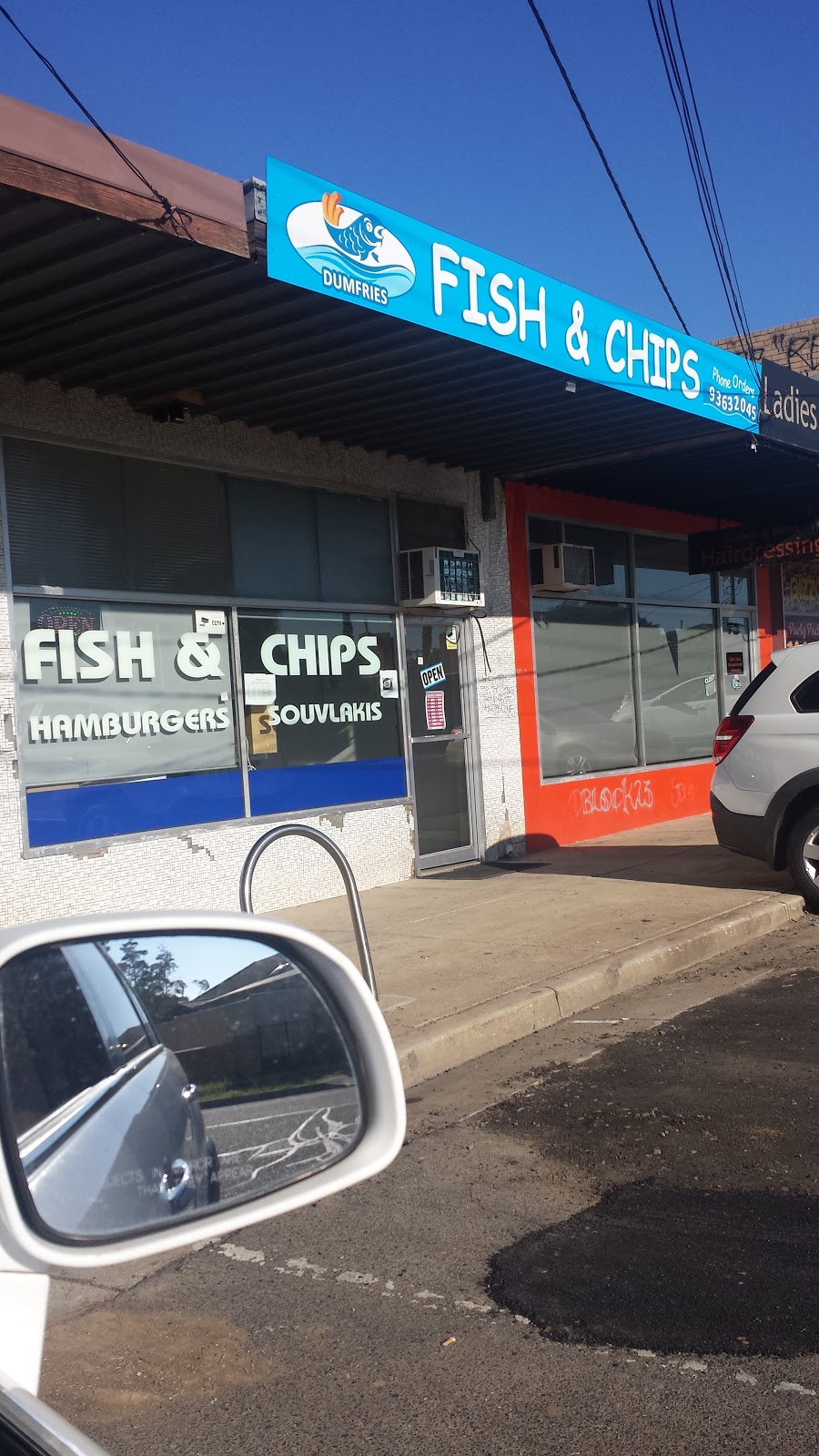 Dumfries St Fish and Chips | restaurant | 71 Dumfries St, Deer Park VIC 3023, Australia | 0393632045 OR +61 3 9363 2045
