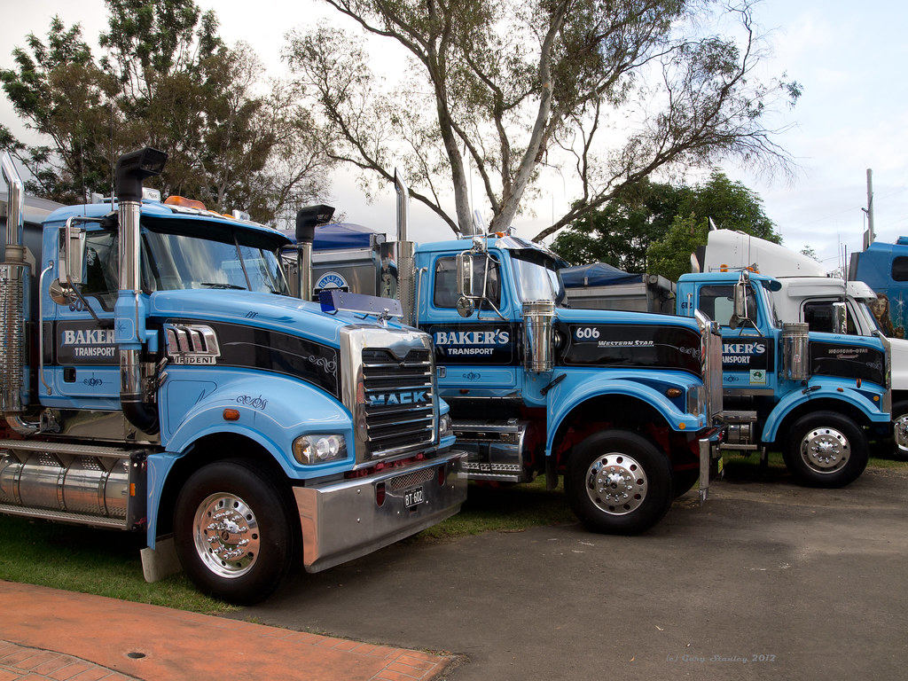 Bakers Transport | 141 Coreen Ave, Penrith NSW 2750, Australia | Phone: (02) 4777 0400