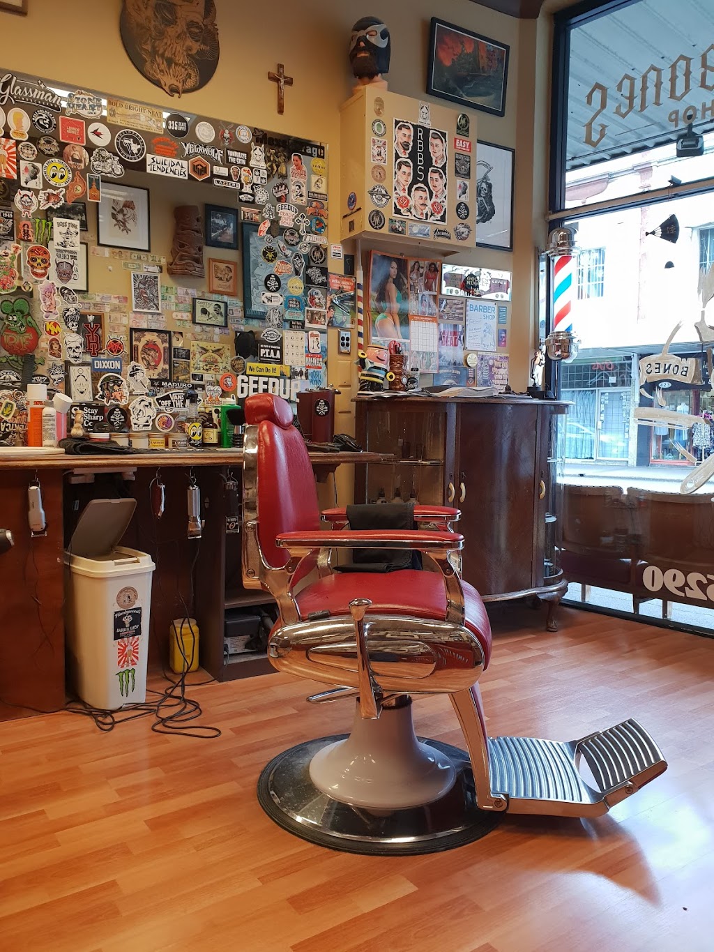 Hawleywoods Barber Shop | hair care | 432 King St, Newtown NSW 2042, Australia | 0295576290 OR +61 2 9557 6290