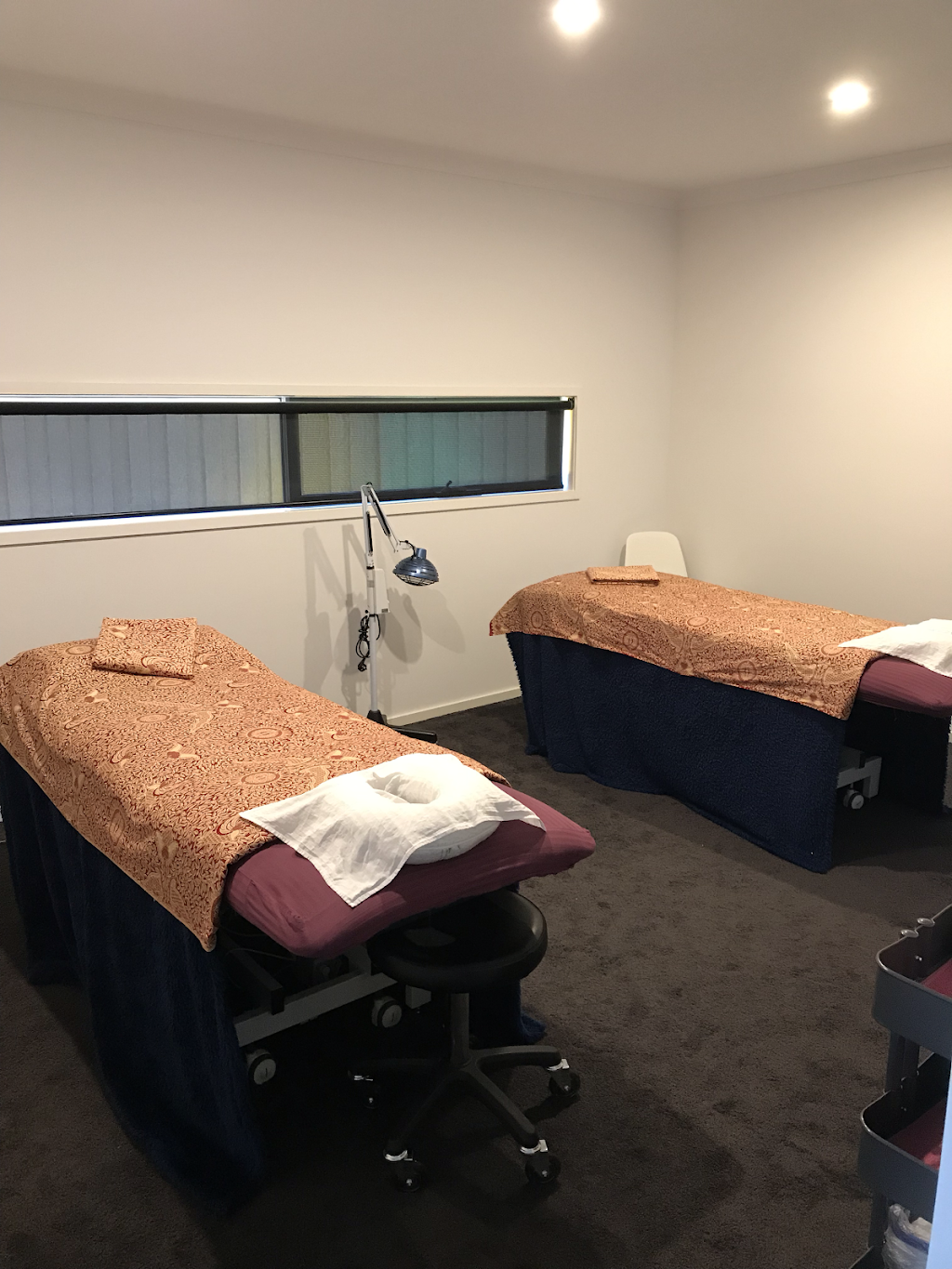 YUAN Massage Clinic | Sandhurst Blvd, Sandhurst VIC 3977, Australia | Phone: 0448 303 887