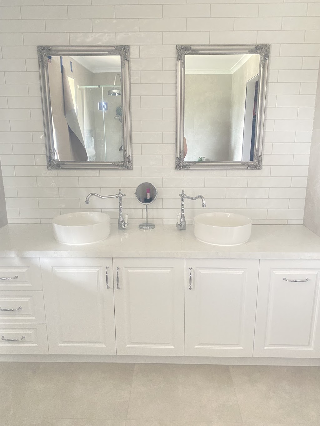 Classy Kitchen Facelifts | Factory 33/19/27 Bubb St, Moe VIC 3825, Australia | Phone: 1800 225 277