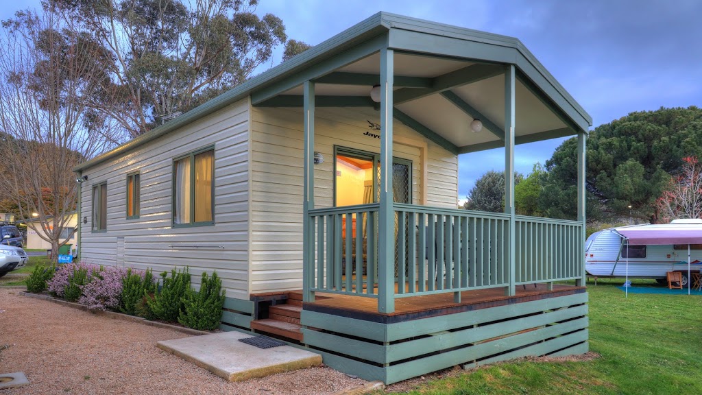 Beechworth Lake Sambell Caravan Park | 20 Peach Dr, Beechworth VIC 3747, Australia | Phone: (03) 5728 1421