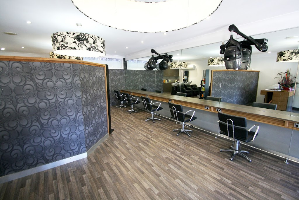 Aristocut Hair Studio | shop 5 Macwood Road, Smiths Lake NSW 2428, Australia | Phone: (02) 6554 4600