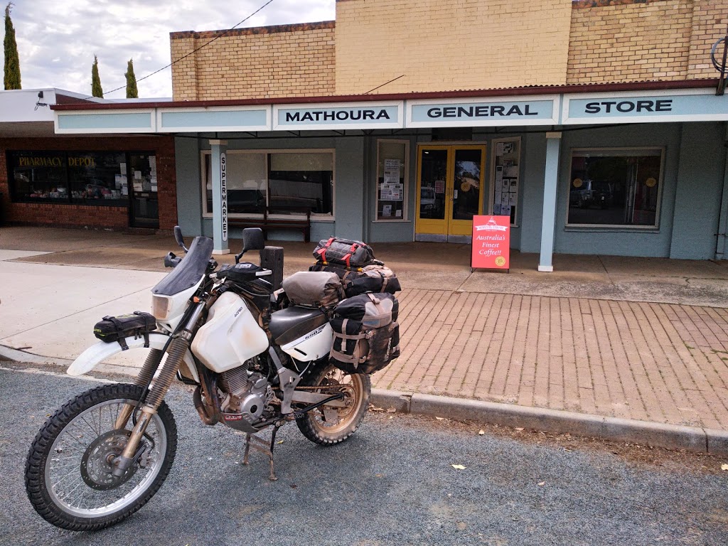 Mathoura General Store | store | 24B Livingstone St, Mathoura NSW 2710, Australia | 0358066344 OR +61 3 5806 6344