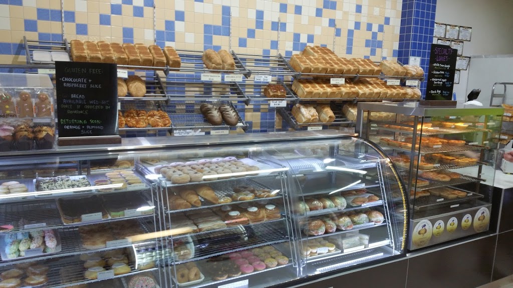 Crusty Loaf Bakery | bakery | 52B Heatherhill Rd, Frankston VIC 3199, Australia | 0397835588 OR +61 3 9783 5588
