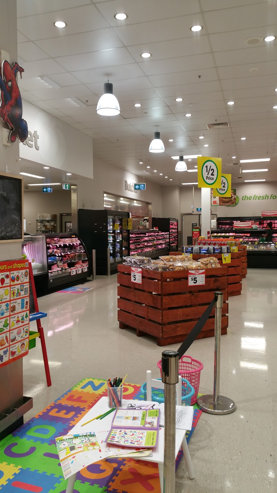 Woolworths Carrara | supermarket | 54 Manchester Rd, Carrara QLD 4211, Australia | 0755583255 OR +61 7 5558 3255