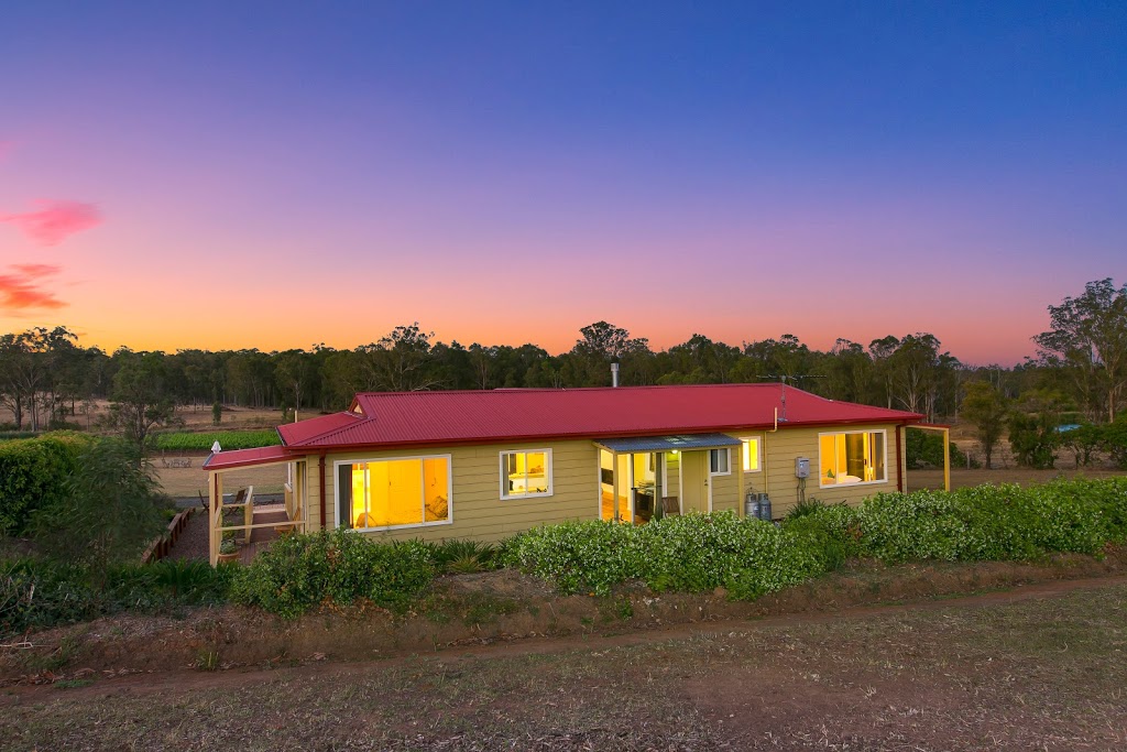 Villa Siena | lodging | 96B Mistletoe Ln, Pokolbin NSW 2320, Australia | 0477010010 OR +61 477 010 010