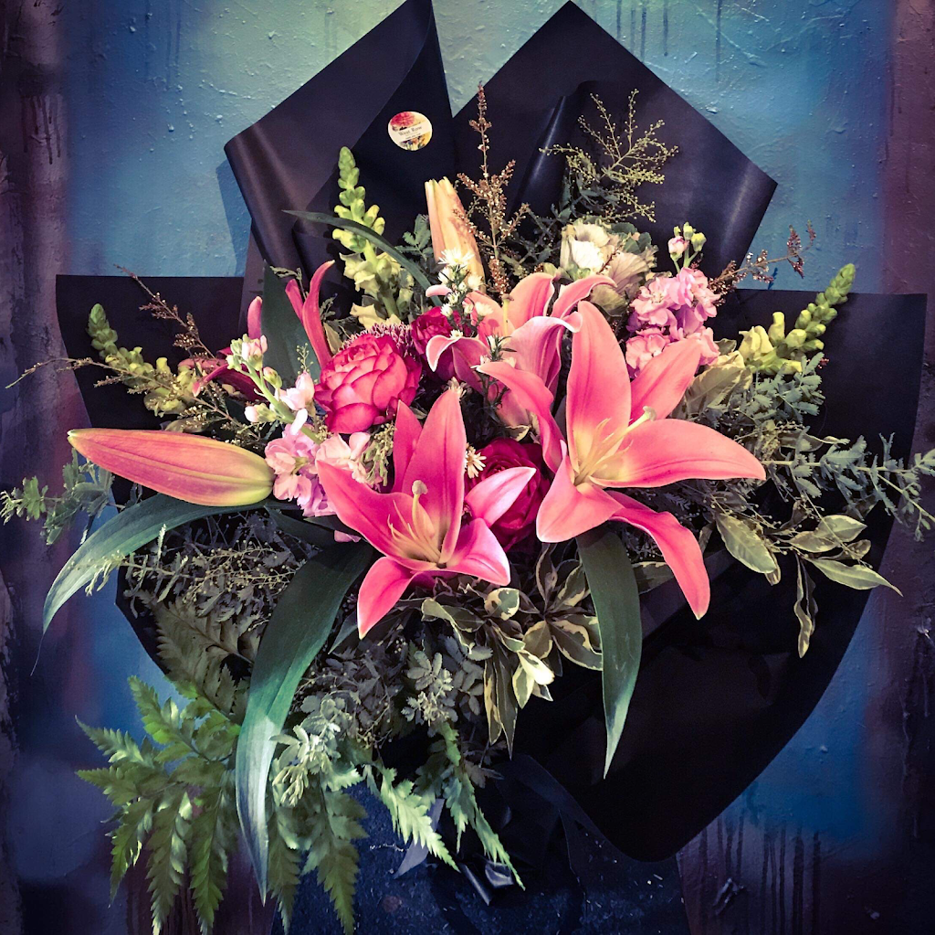 ARUM FLORAL DESIGN at Rydge Capital Hill Hotel | 17 Canberra Ave, Forrest ACT 2603, Australia | Phone: 0450 323 452