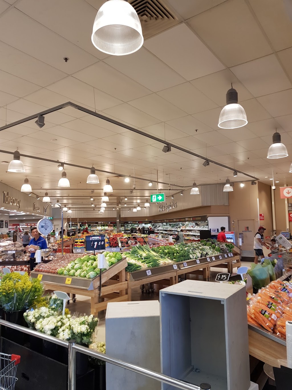 Coles | supermarket | Sentry Dr, Stanhope Gardens NSW 2768, Australia | 0288831366 OR +61 2 8883 1366