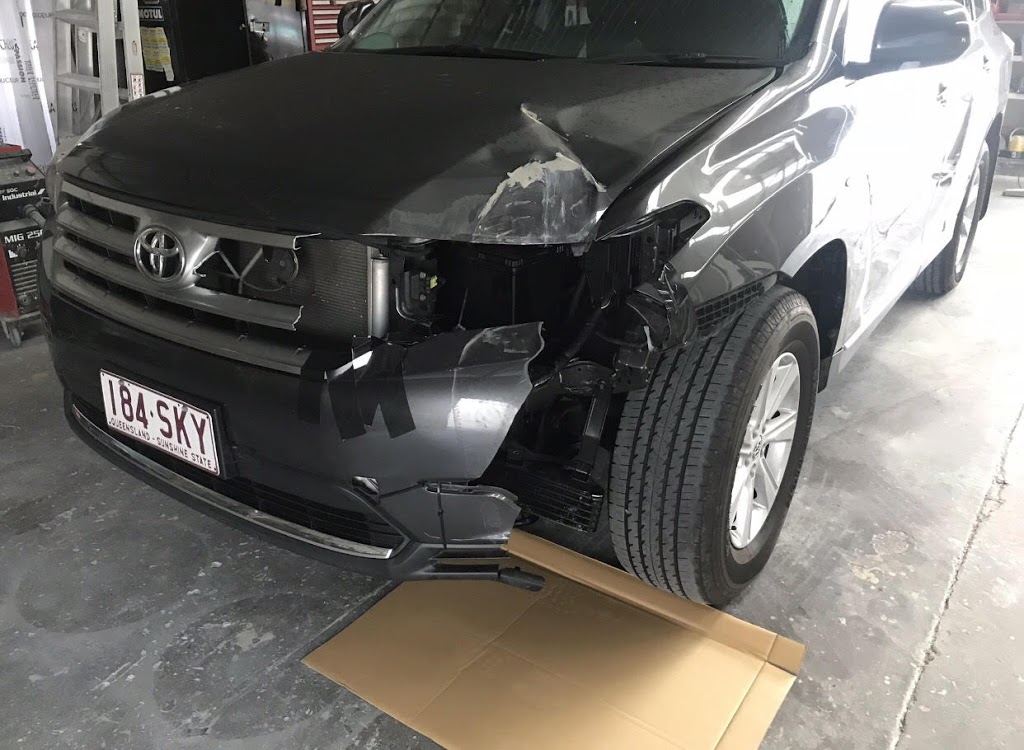 KFM Smash Repairs | 1/23 Bailey Cres, Southport QLD 4215, Australia | Phone: (07) 5571 0211