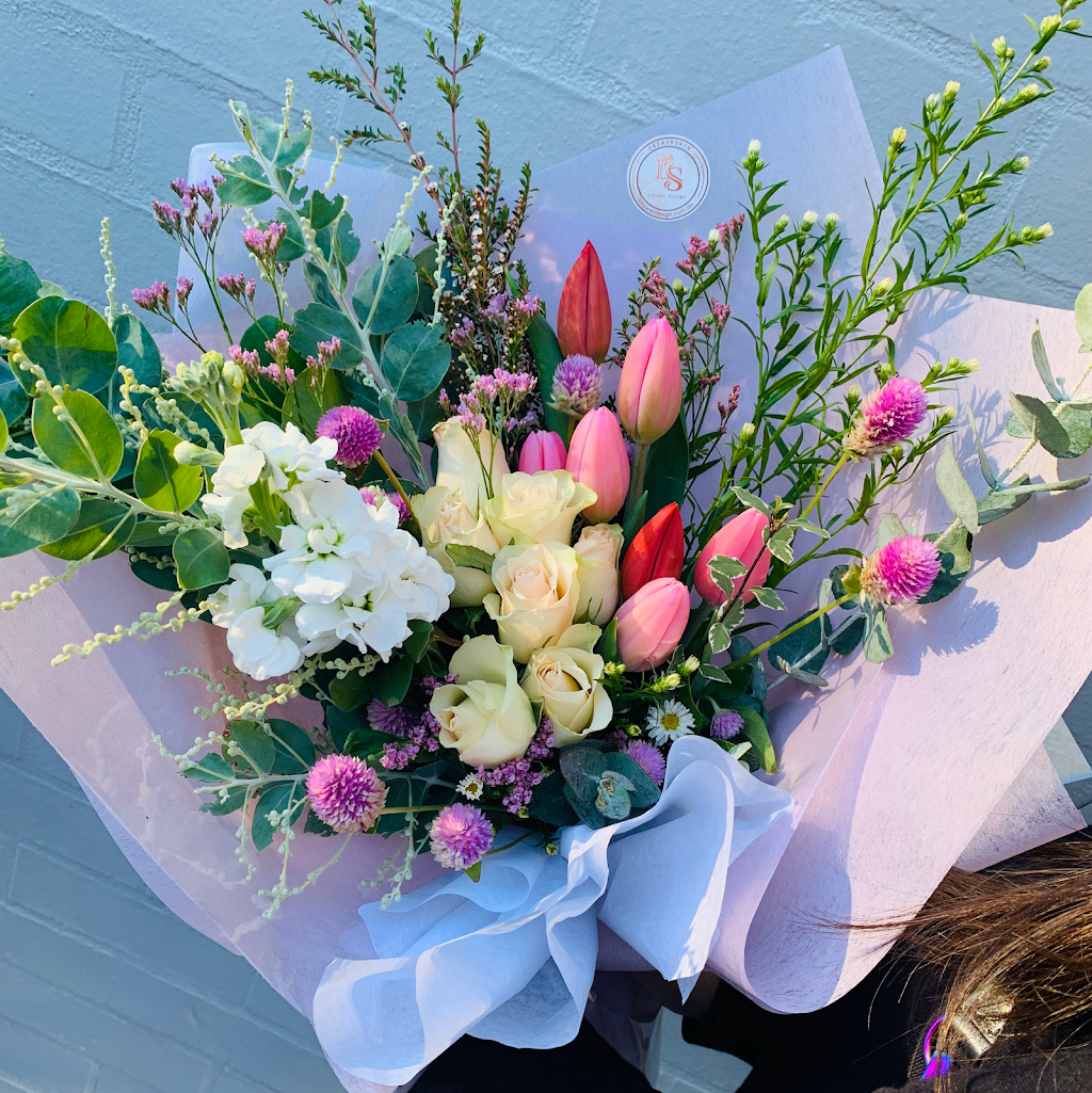 LS FLOWER DESIGN | florist | 157 Ryedale Rd, Denistone NSW 2114, Australia | 0424593979 OR +61 424 593 979