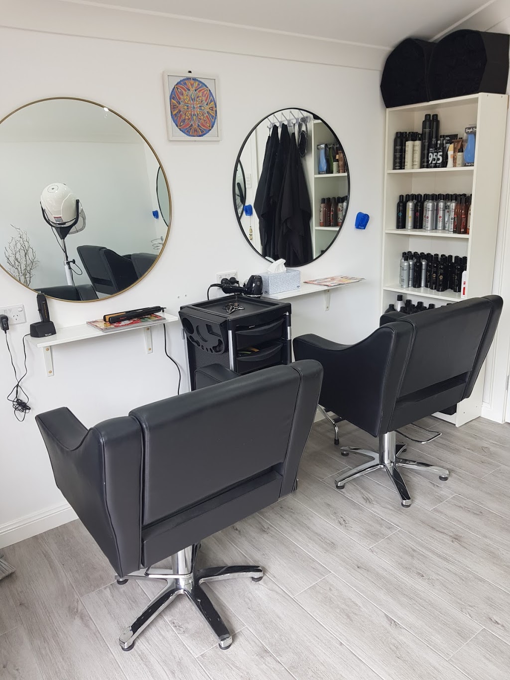 Studio Mancini Hair Boutique | beauty salon | 5 Euston Rd, Hurlstone Park NSW 2193, Australia | 0412948990 OR +61 412 948 990