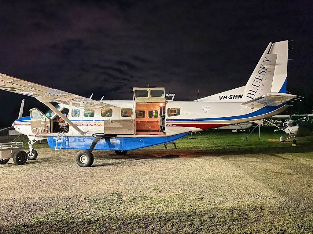 Quantum Aviation | Col Turnbull Parade, Pokolbin NSW 2320, Australia | Phone: 0493 303 956
