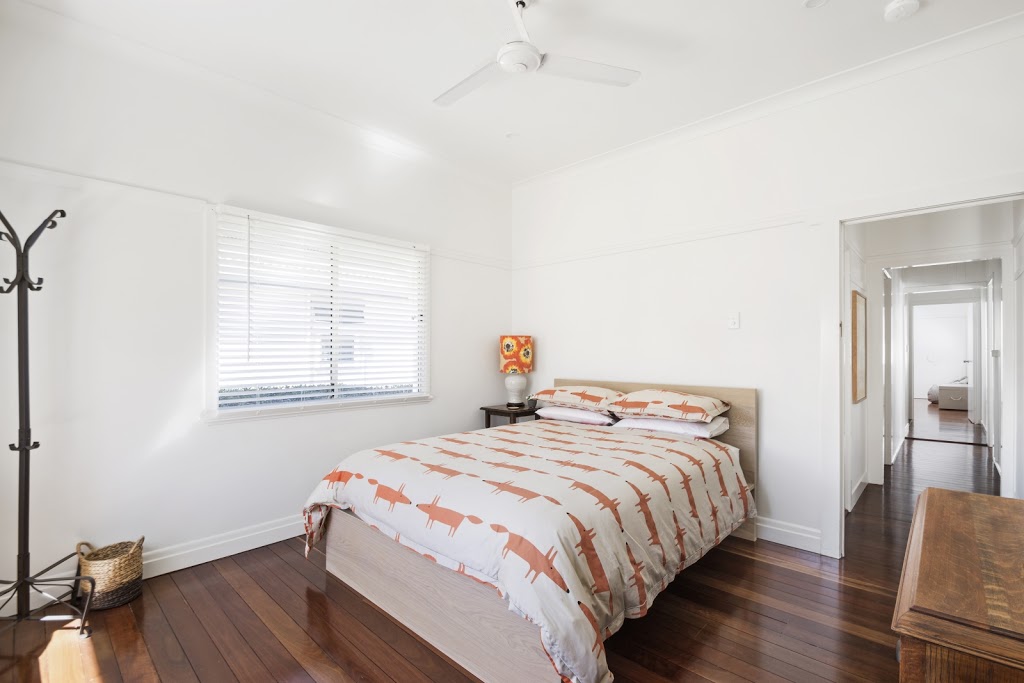 The Lighthouse Toowoomba - 3 Bedroom, 1.5 Bathroom, Garden | lodging | 2A Cavell St, East Toowoomba QLD 4350, Australia | 0402379007 OR +61 402 379 007