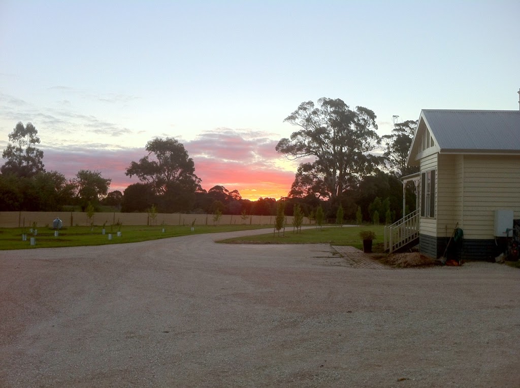 Goldwing B&B | 1077 James Ln, Trentham East VIC 3458, Australia | Phone: (03) 5424 1554