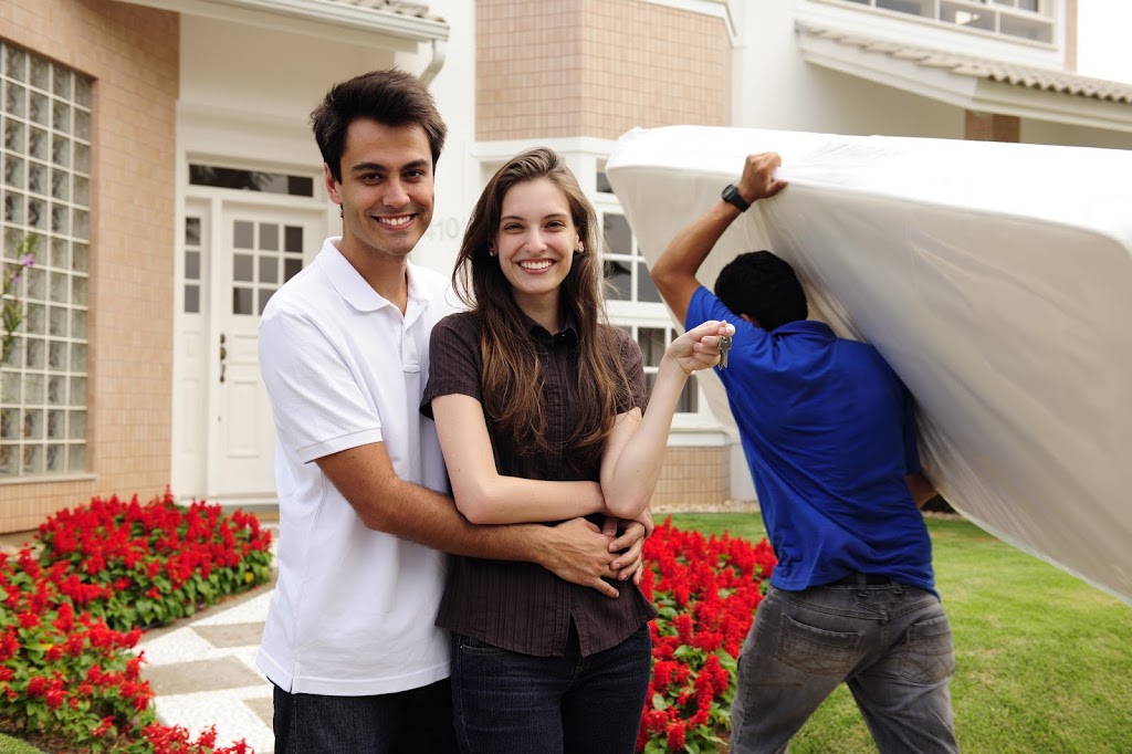 Steiney Removalists | 217 North St, Rockville QLD 4350, Australia | Phone: 0418 348 084