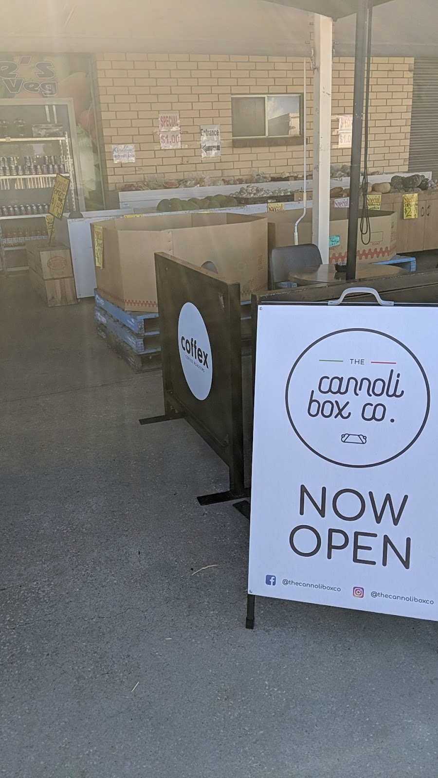 The Cannoli Box Co. | bakery | Shop 2/1329 Port Wakefield Rd, Waterloo Corner SA 5110, Australia