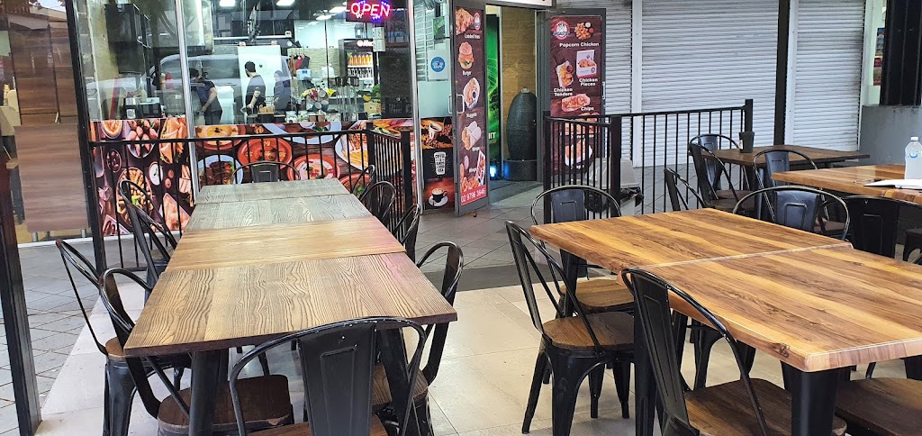 Broaster Chicken Bankstown | Shop10/212 South Terrace, Bankstown NSW 2200, Australia | Phone: (02) 9796 3646