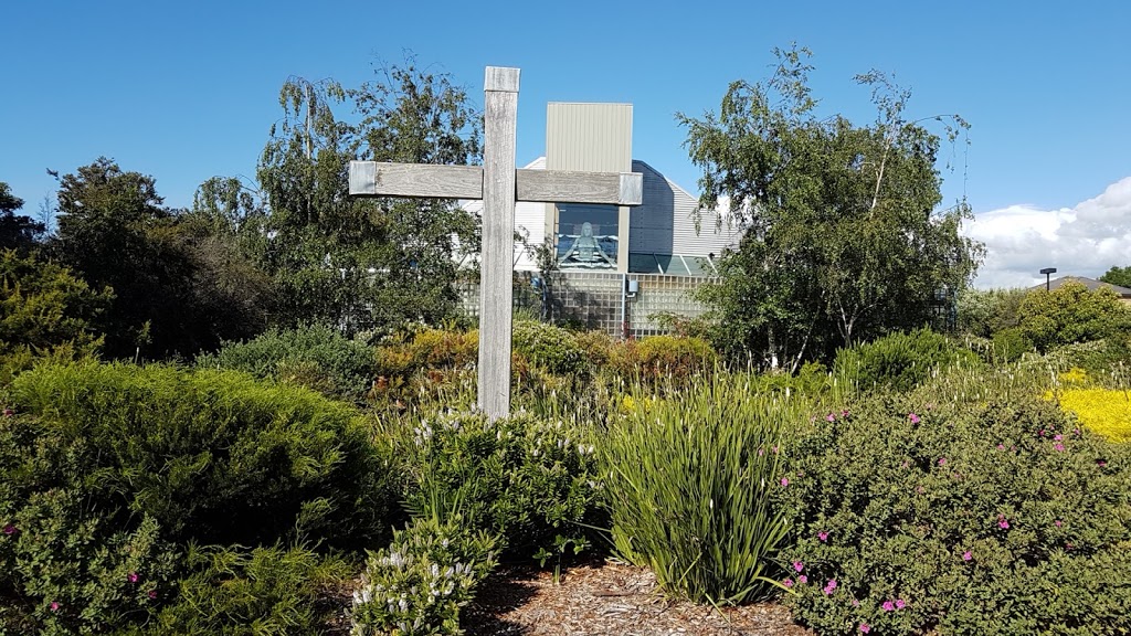 The Village Church | church | 93 Canadian Bay Rd, Mount Eliza VIC 3930, Australia | 0397871683 OR +61 3 9787 1683