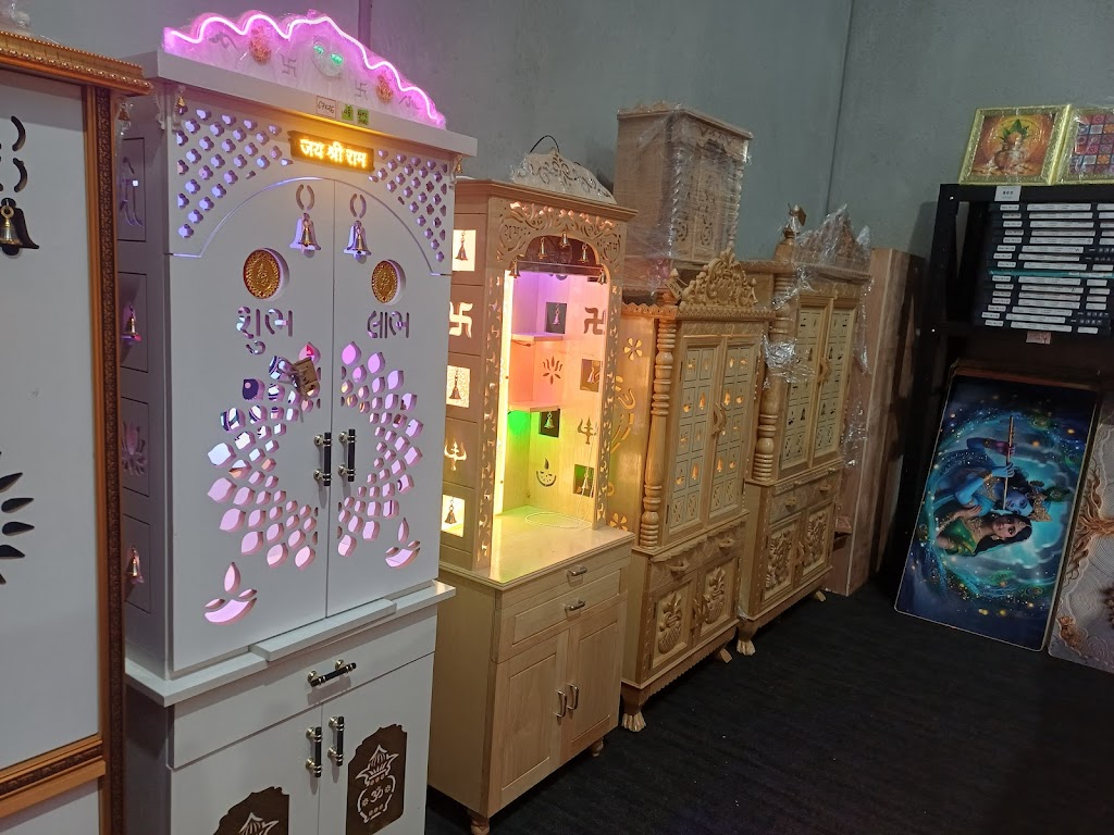 Krishna creations | 4 Echo Lp, Pakenham VIC 3810, Australia | Phone: 0403 931 121