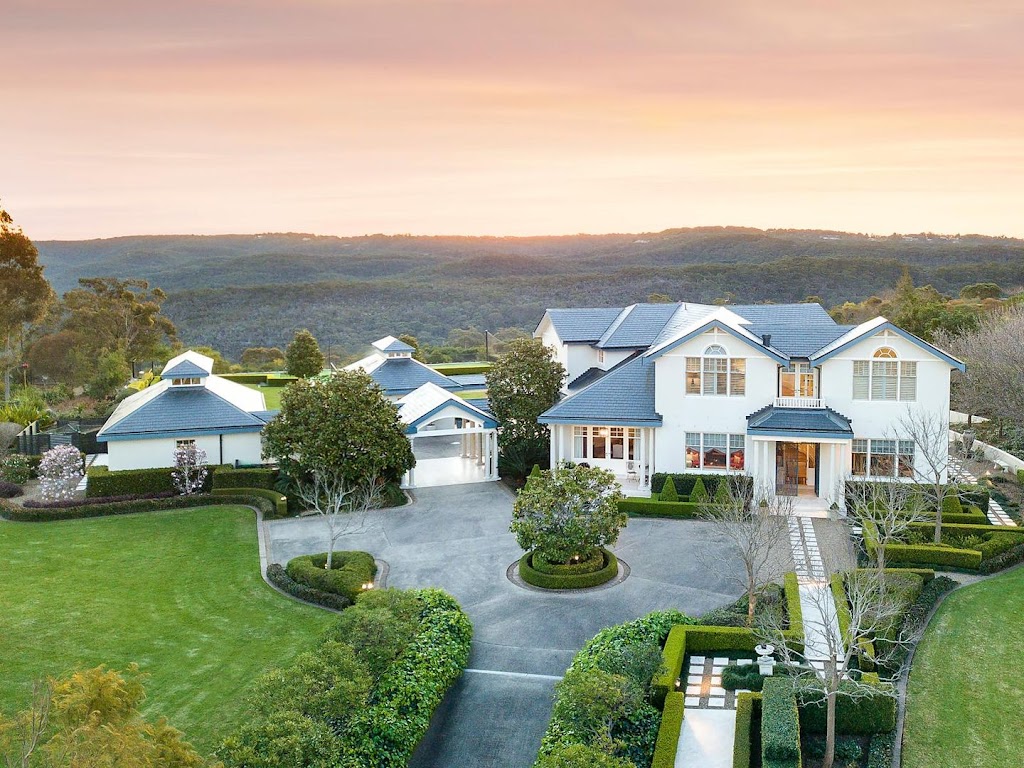 Sydney Country Living - Taylor Snell | 368 Eastern Valley Way, Chatswood NSW 2067, Australia | Phone: 0425 343 276