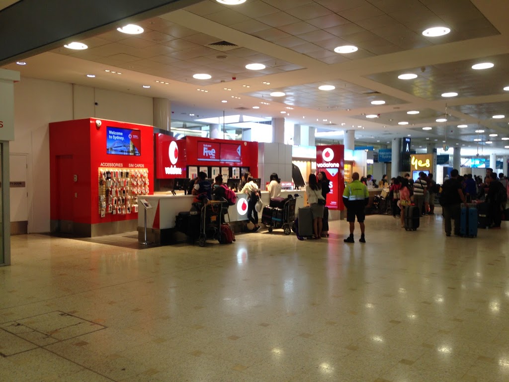 Vodafone Mascot: Sydney Airport (Gate A) | store | Shop A8, Sydney International Airport Gate A, Airport Dr, Mascot NSW 2020, Australia | 1300650410 OR +61 1300 650 410