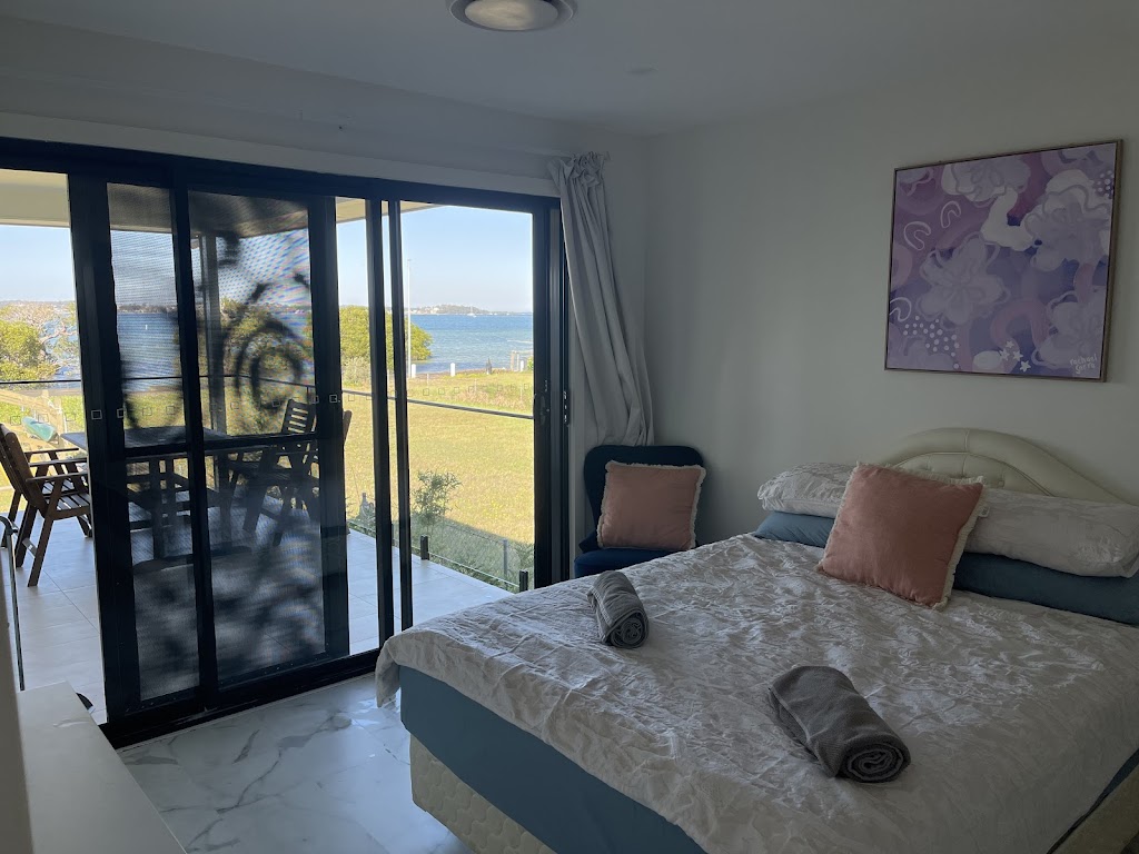 Port Stephens -- Pindimar Beach House | 66 Cambage St, Pindimar NSW 2324, Australia | Phone: 0481 111 011