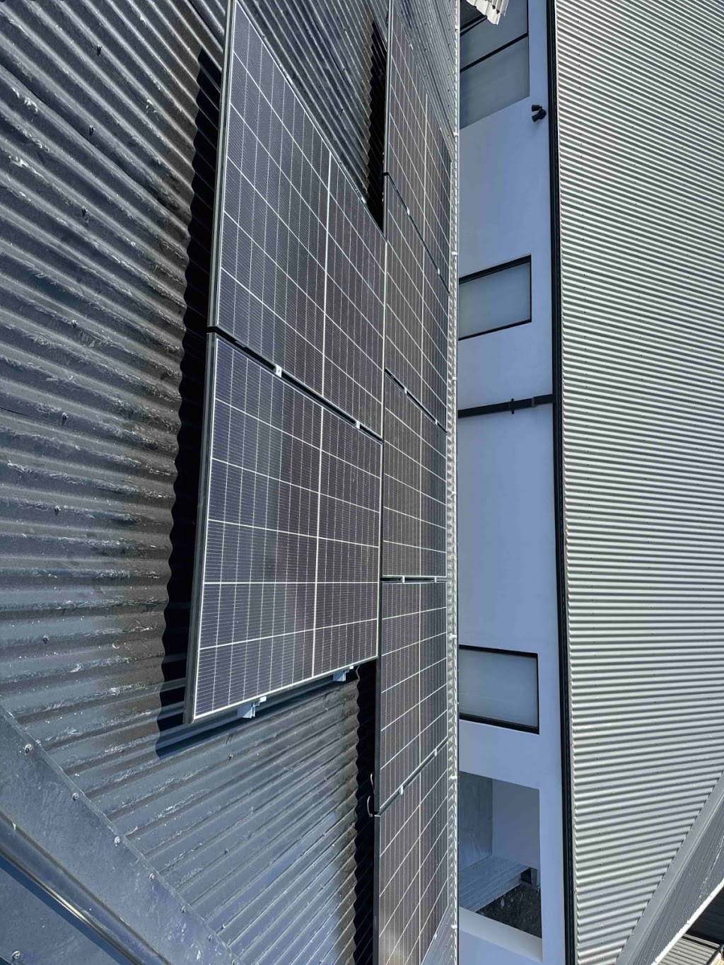 Switch 2 Solar | 78 Bandicoot Bvd, Junction Village VIC 3977, Australia | Phone: 0498 339 327
