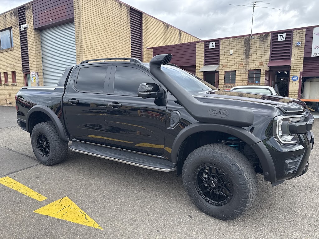 DM Window Tinting (ceramic coating) | Unit 18a/4 Louise Ave, Ingleburn NSW 2565, Australia | Phone: 0413 966 384