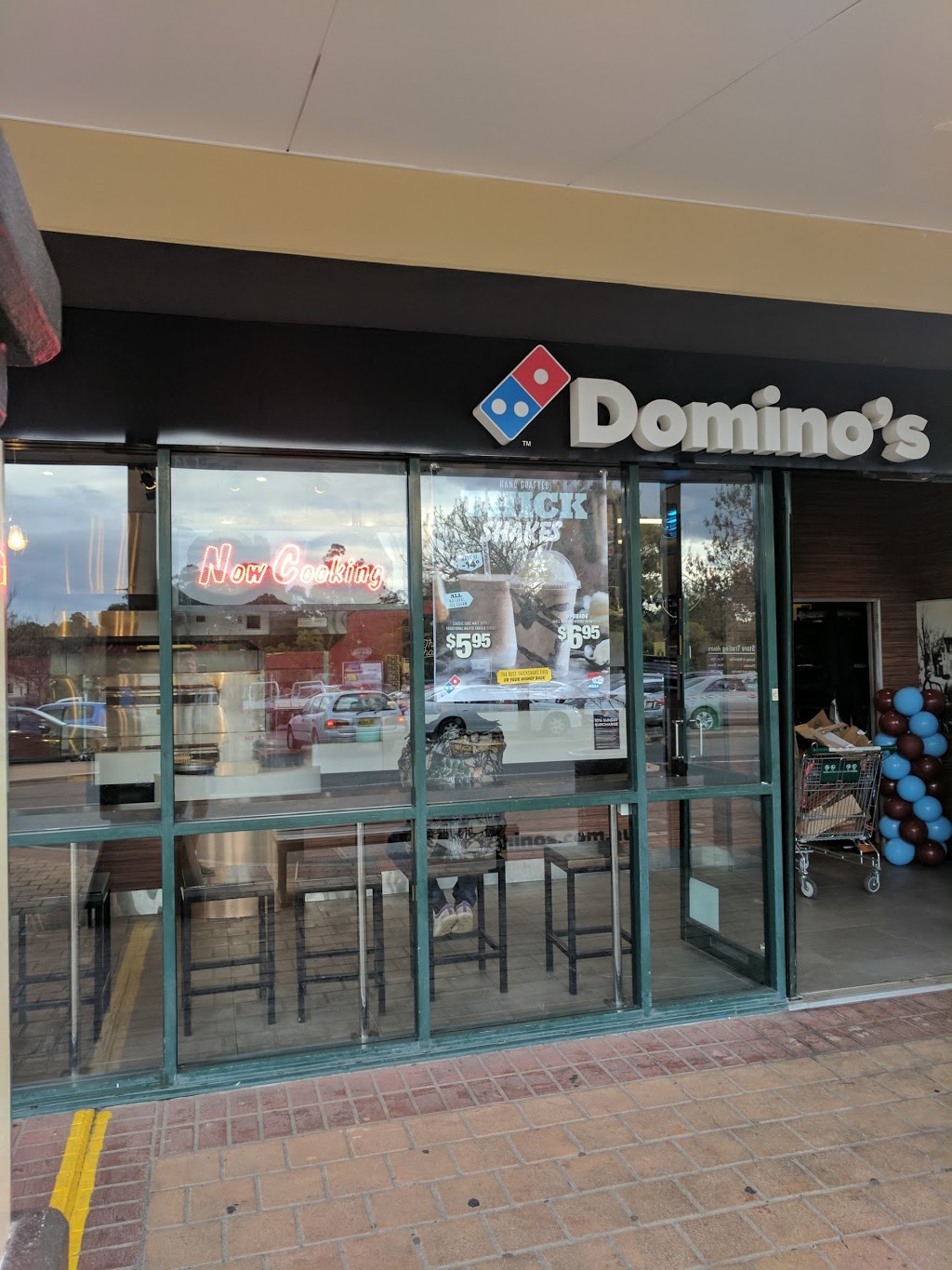 Dominos Pizza Eagle Vale | meal takeaway | Shop 9 Gould Rd, Eagle Vale NSW 2558, Australia | 0246269120 OR +61 2 4626 9120